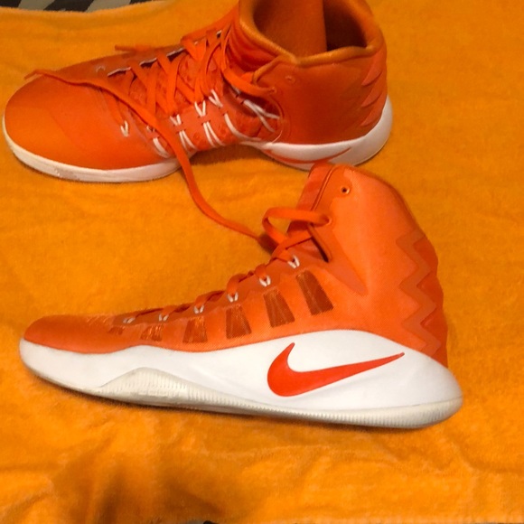 nike hyperdunk 2016 orange